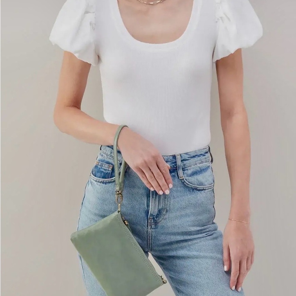 HOBO Jade Darcy Crossbody Leather Bag NWT 💚 - Picture 15 of 16